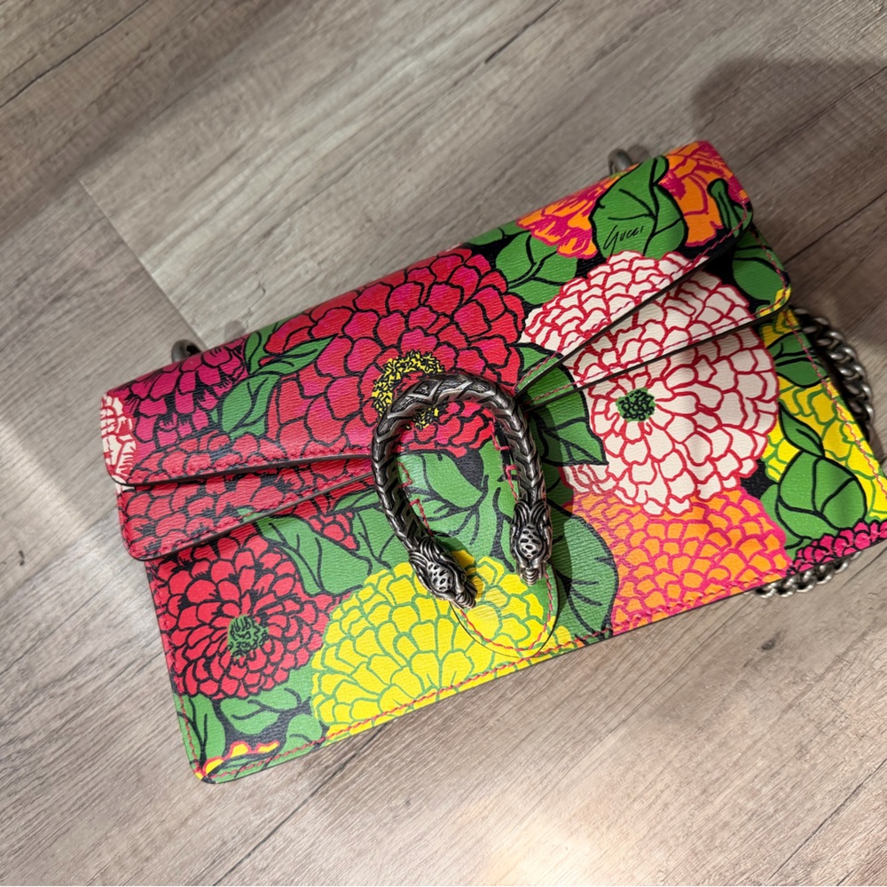 Gucci Dionysus small bag excellent condition- Authentic